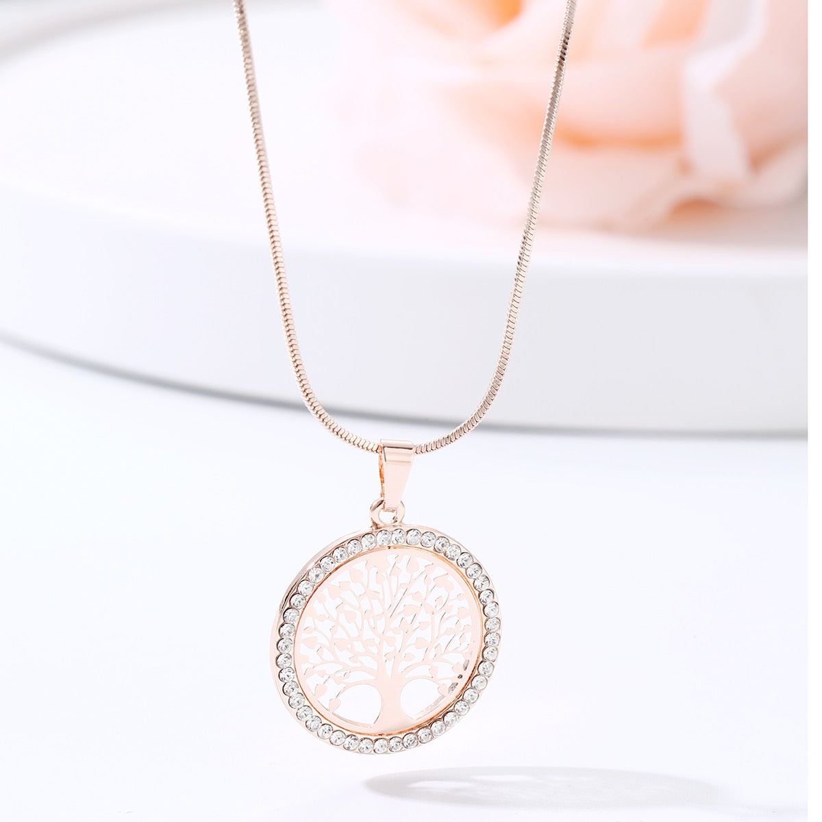 Hot Tree of Life Crystal Round Small Pendant Necklace Gold Silver Colors Bijoux Collier Elegant Women Jewelry Gifts Dropshipping