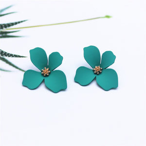 Flower Girls Earring