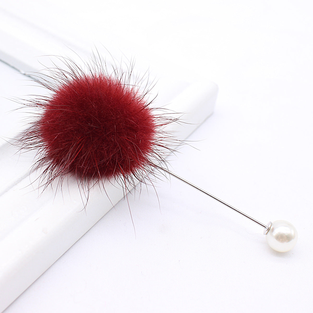 Fluffy Pearl Pin Brooches