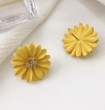 Korean Style Cute Metal Flower Stud Earrings For Women Girl Fashion Big Sweet Earring Femme Brinco Summer Jewelry Gifts