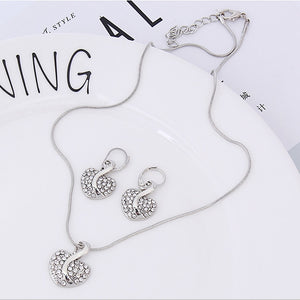 Free shipping Fashion Jewelry Luxury Gold-color Romantic Austrian Crystal heart shape Chain Necklace Earrings Jewelry Sets