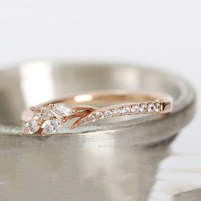 Leaf Crystal Engagement Rings Women's Eternity Wedding Band Rings For Female Rose Gold Rings Jewelry Gifts
